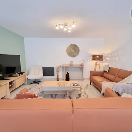 Chaleureux Avec Wifi Et Grand Jardin, Près De Disneyland - Fr-1-532-22 *