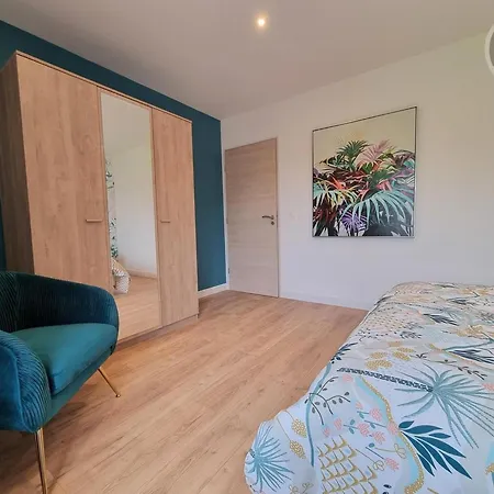 Chaleureux Avec Wifi Et Grand Jardin, Pres De Disneyland - Fr-1-532-22 *