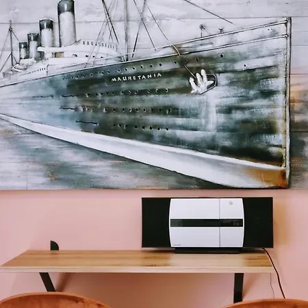 Chaleureux Avec Wifi Et Grand Jardin, Pres De Disneyland - Fr-1-532-22 *